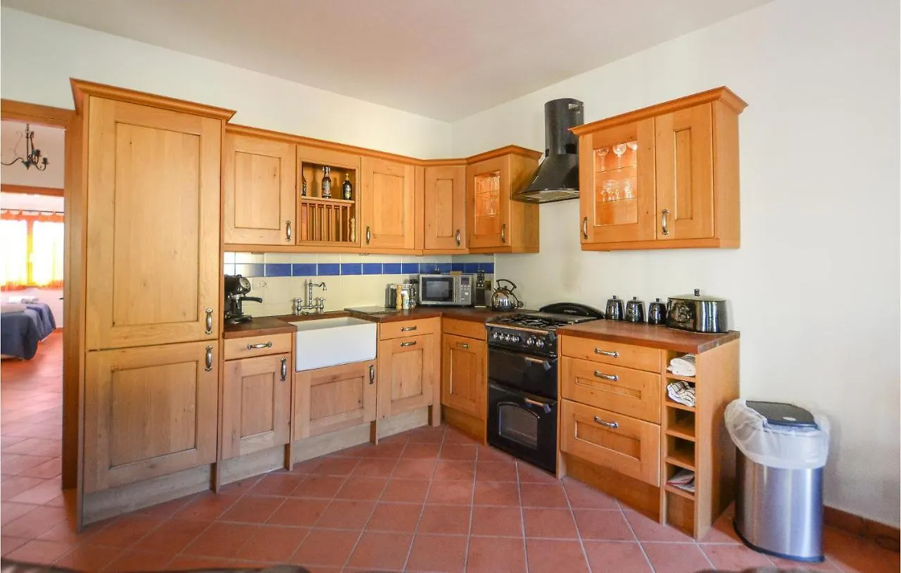 Cozy Apartment In Bucine With Kitchen 0*,